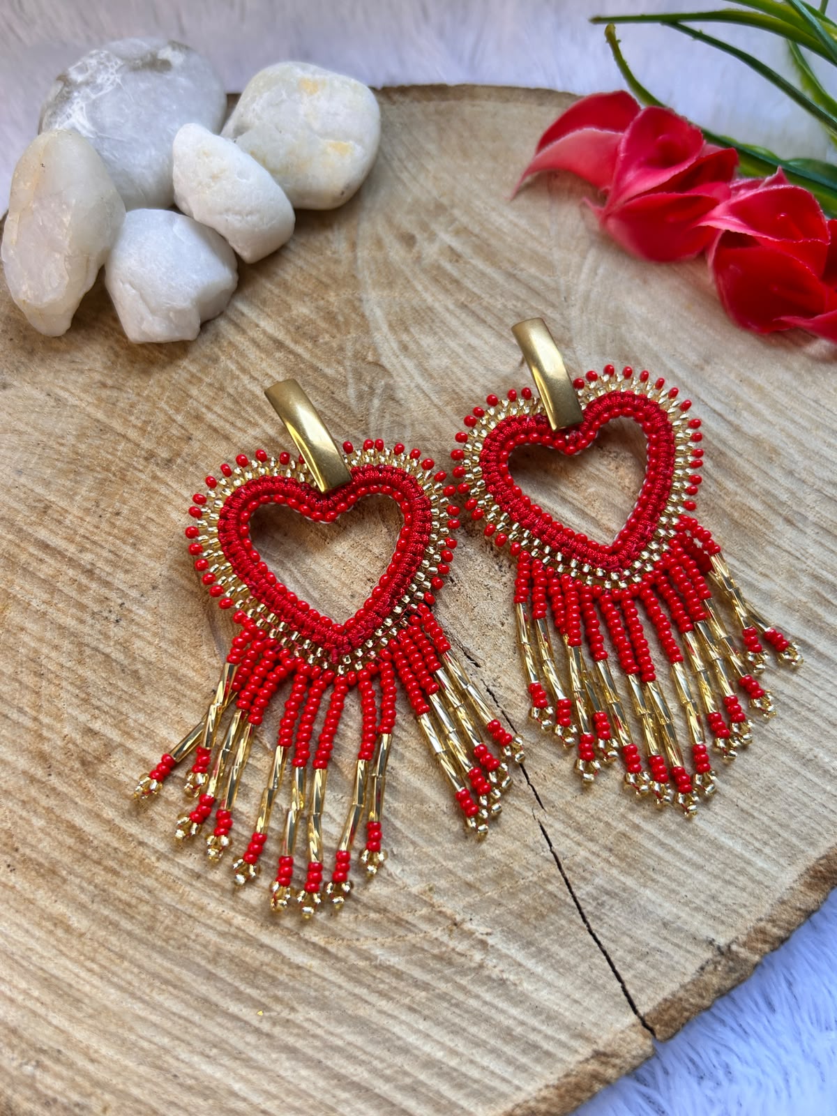 Aretes Corazón Carmesí